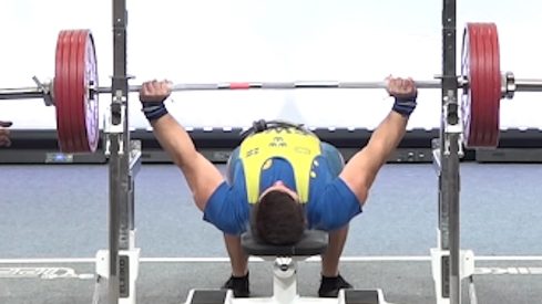 Jonathan Henningsson (93KG) Raw Bench Presses an IPF Junior World Record of 225.5 Kilograms