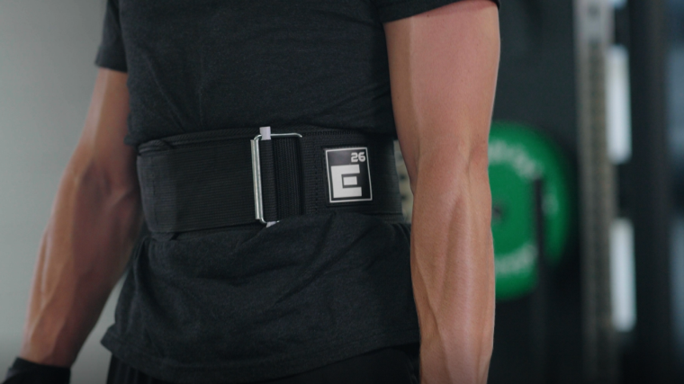 Wearing the Element 26 Self-Locking Weightlifting Belt